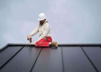 Fire-Resistant Roofing Options for Commercial Properties | WaterTight ...